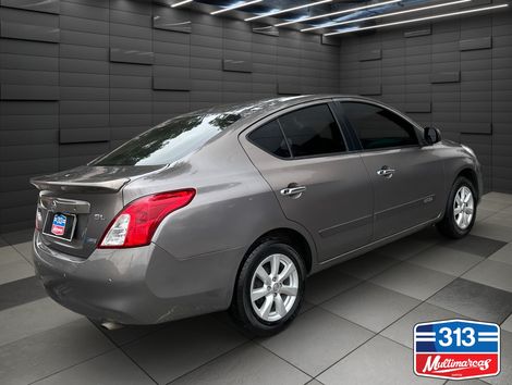 Nissan VERSA SL 1.6 16V Flex Fuel 4p Mec.
