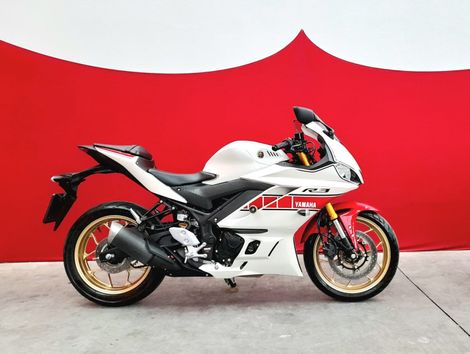 YAMAHA YZF R-3 World GP 60th ANINIVERSARY ED.