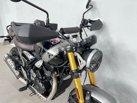 TRIUMPH SCRAMBLER 400X