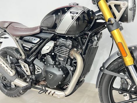 TRIUMPH SCRAMBLER 400X