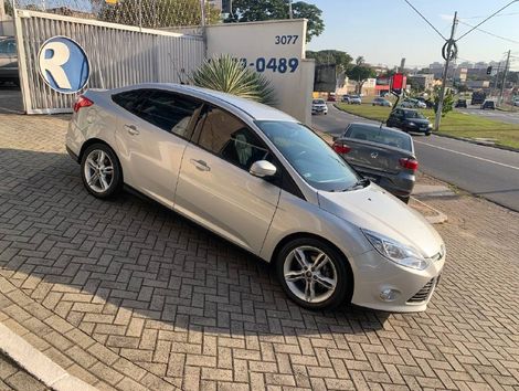 Ford Focus 2.0 16V/SE/SE Plus Flex 5p Aut.