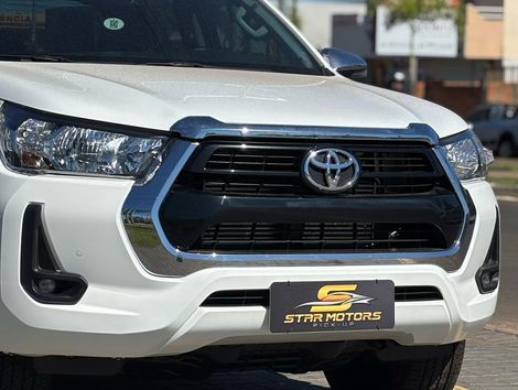 Toyota Hilux CD SRV 4x4 2.8 TDI Diesel Aut.