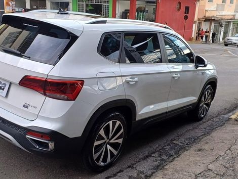 Volkswagen Taos 1.4 250 TSI Highline (Aut)