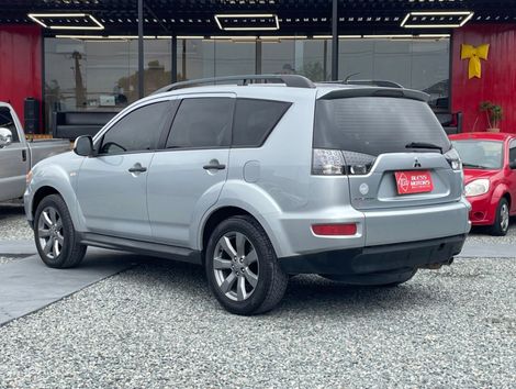Mitsubishi Outlander 2.0 16V CVT