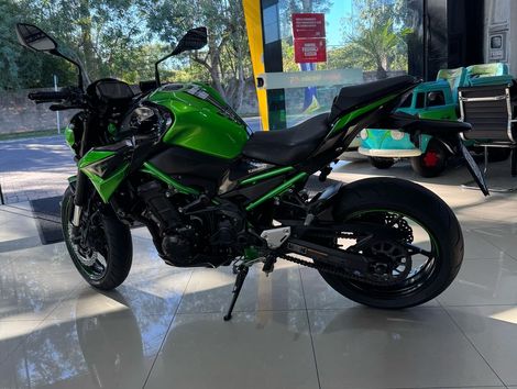 KAWASAKI Z900 SE