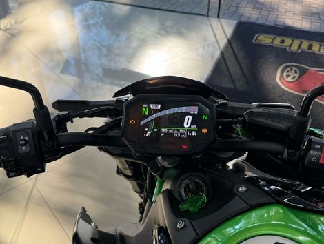 KAWASAKI Z900 SE