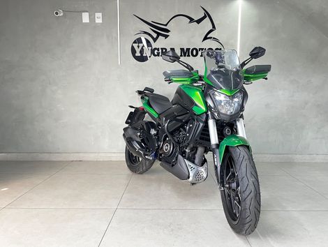 BAJAJ DOMINAR 400 