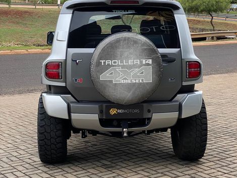 Troller T-4 BOLD 4x4 3.2 Tdi Cap. Rígida Diesel