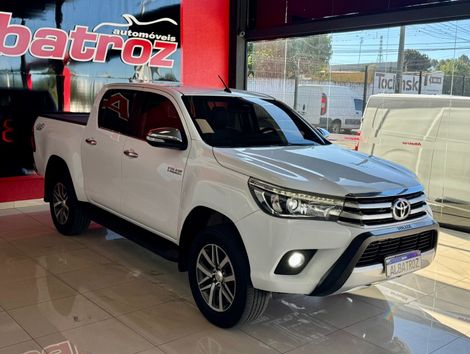 Toyota Hilux CD SRX 4x4 2.8 TDI 16V Diesel Aut.