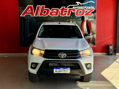Toyota Hilux CD SR CHALL. 4x4 2.8 TDI Dies Aut.