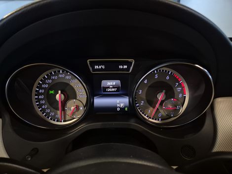 Mercedes GLA 200 Advance 1.6/1.6 TB 16V Flex Aut.