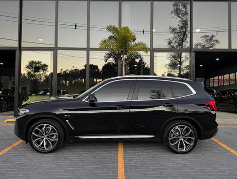 BMW X3 XDRIVE 30e X-Line Turbo Híbrido Aut.