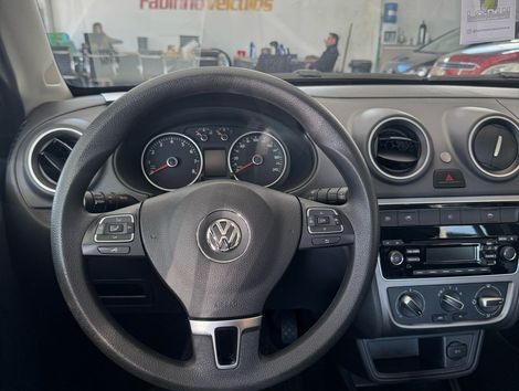 VolksWagen VOYAGE TREND 1.6 Mi Total Flex 8V 4p