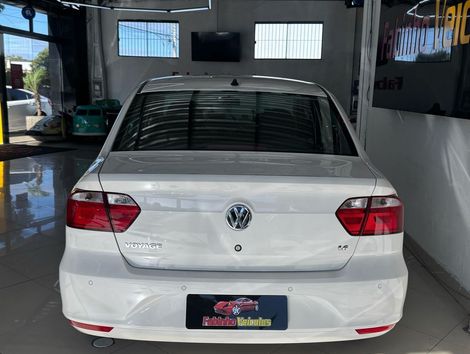 VolksWagen VOYAGE TREND 1.6 Mi Total Flex 8V 4p