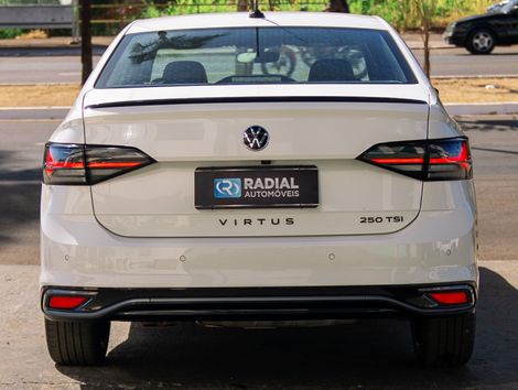 VolksWagen VIRTUS Exclusive 250TSI 1.4 Flex 16V Aut