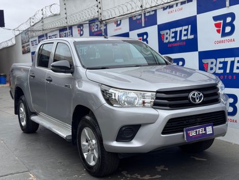 Toyota Hilux CD 4x4 2.8 Diesel Mec.