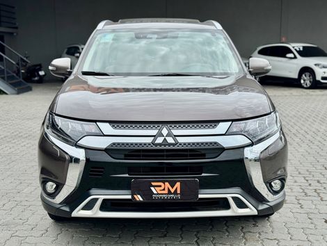 Mitsubishi OUTLANDER HPE-S 3.0 V6 4x4 5p Aut.