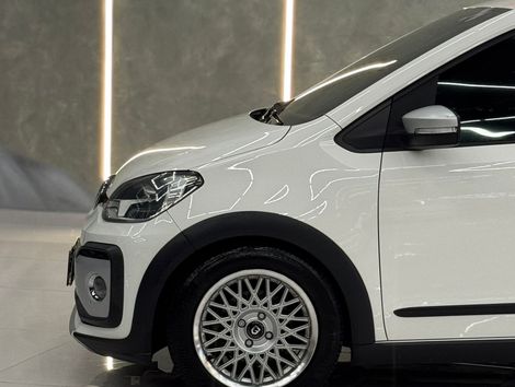 VolksWagen up! cross 1.0 TSI Total Flex 12V 5p