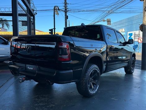 RAM 1500 REBEL 5.7 HEMI CD V8 4x4 Aut.