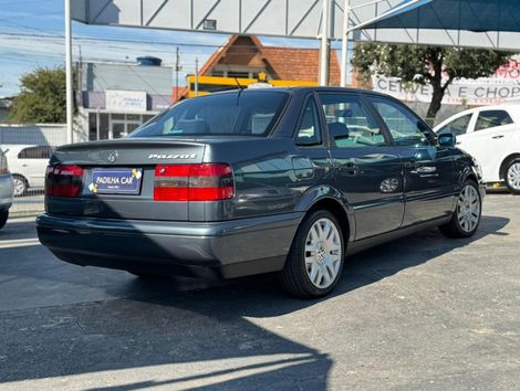 VOLKSWAGEN 2.0 GL 8V GASOLINA 4P MANUAL