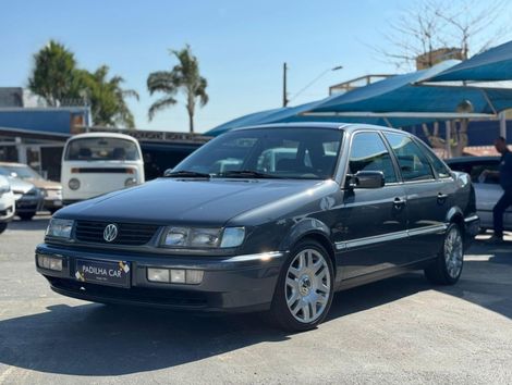VOLKSWAGEN 2.0 GL 8V GASOLINA 4P MANUAL