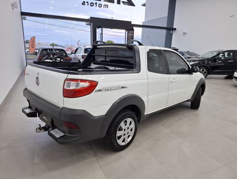 Fiat Strada Freedom 1.4 Flex 8V CD