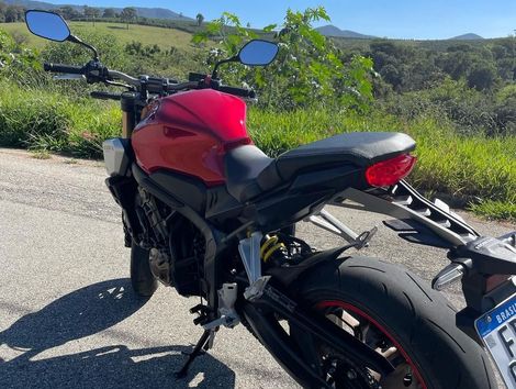 HONDA CB 650R