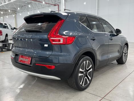 Volvo XC 40 T-5 HÍBRIDO MOMENTUM 1.5 262cv FWD