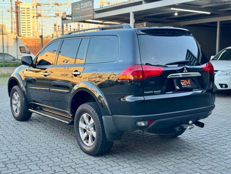 Mitsubishi Pajero DAKAR 3.2 4x4 T.I. Dies. 5p Aut.