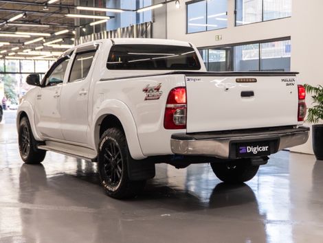 Toyota Hilux CD SRV D4-D 4x4 3.0 TDI Diesel Aut