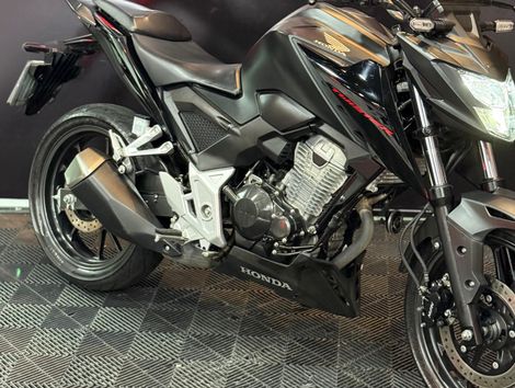 HONDA CB 300F Twister Flex