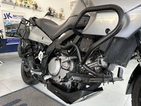 SUZUKI Motos v-strom