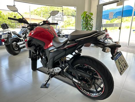 YAMAHA Fazer 250