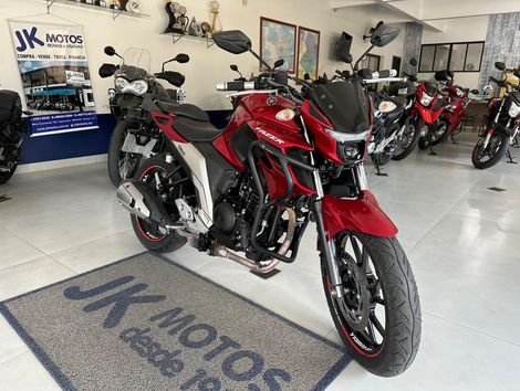 YAMAHA Fazer 250