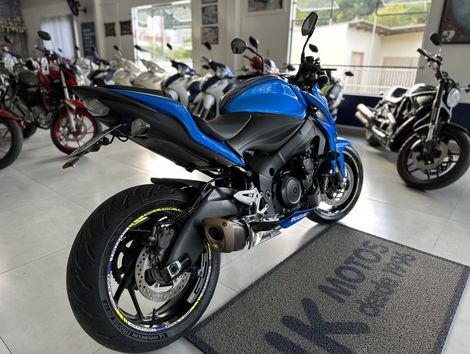 SUZUKI Motos 1000