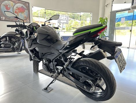 KAWASAKI 400