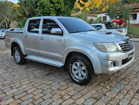 Toyota Hilux CD SRV D4-D 4x4 3.0  TDI Dies