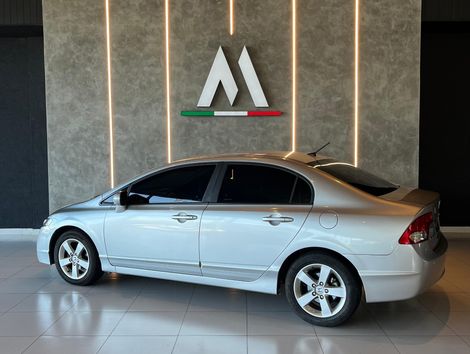 Honda Civic Sedan LXS 1.8/1.8 Flex 16V Aut. 4p