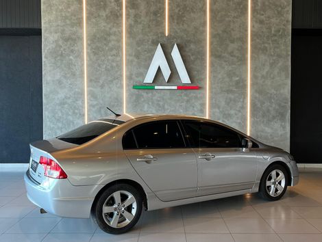 Honda Civic Sedan LXS 1.8/1.8 Flex 16V Aut. 4p