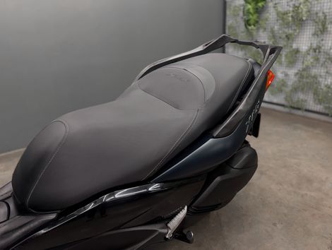 YAMAHA XMAX 250 ABS