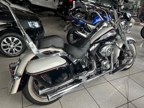 Harley DAVIDSON FLSTN