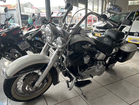 Harley DAVIDSON FLSTN