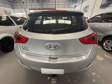 Hyundai i30 1.8 16V Aut. 5p