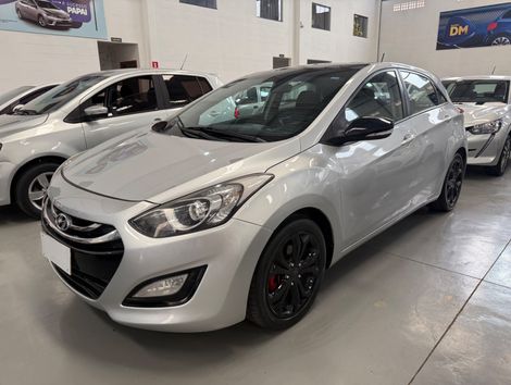 Hyundai i30 1.8 16V Aut. 5p