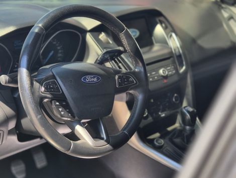 Ford Focus 1.6 S/SE/SE Plus Flex 8V/16V  5p