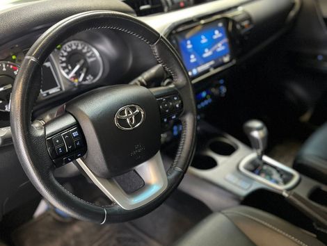Toyota Hilux CD SRX 4x4 2.8 TDI 16V Diesel Aut.