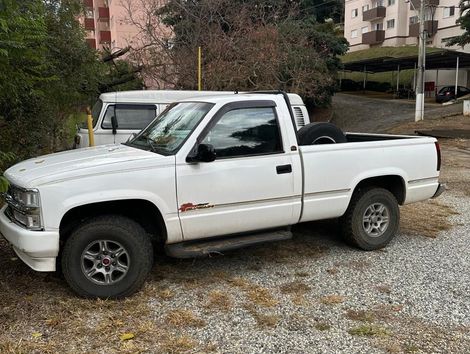 Chevrolet Silverado DLX 4.2 Diesel
