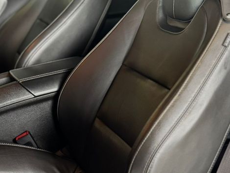 Chevrolet Camaro SS 6.2 V8 16V