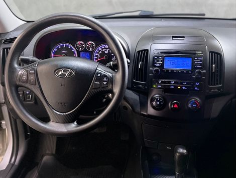 Hyundai i30 2.0 16V 145cv 5p Aut.