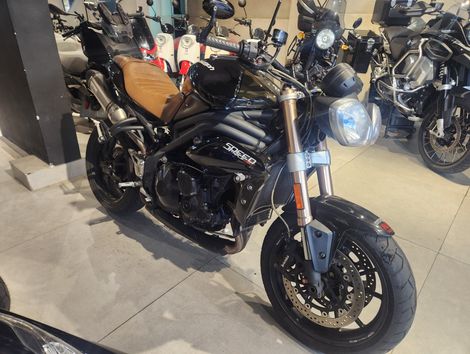  SPEED TRIPLE 1O50I